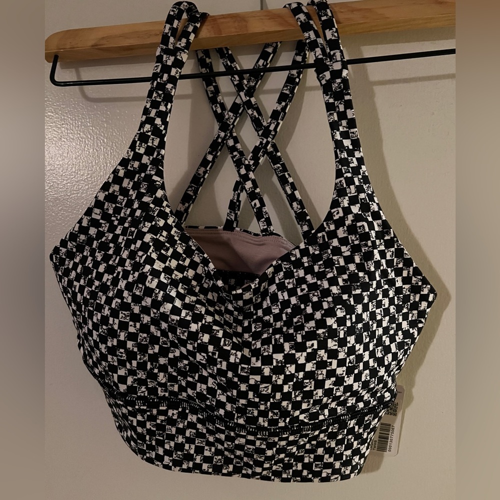 Lululemon Sports Bra size 6, black and white checked.